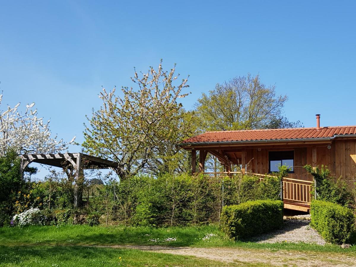 La Cabane Du Jardin Bongheat Exterior photo
