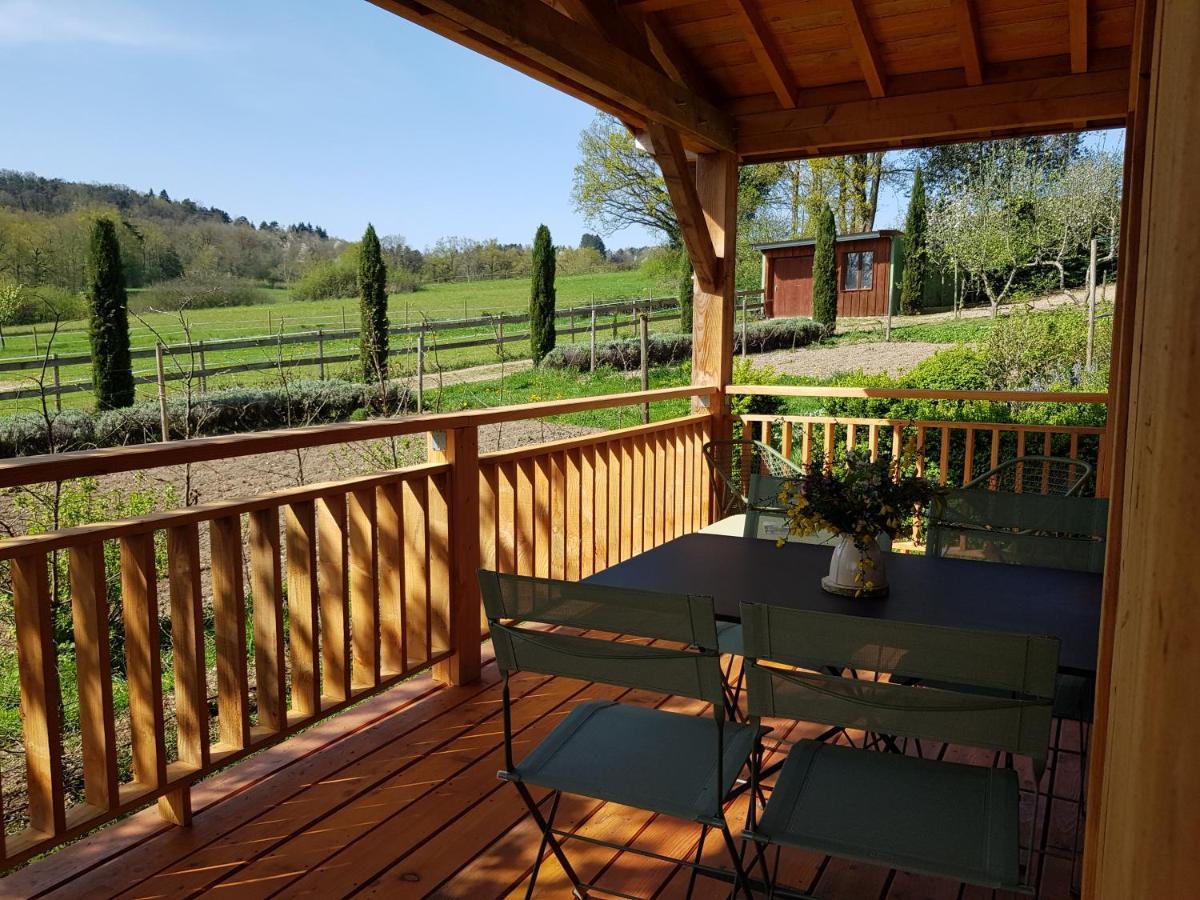 La Cabane Du Jardin Bongheat Exterior photo