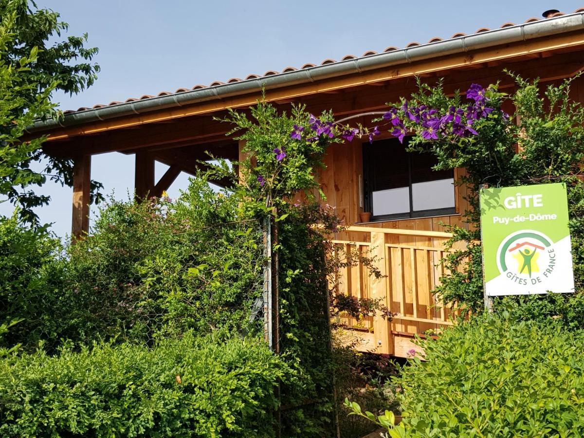 La Cabane Du Jardin Bongheat Exterior photo